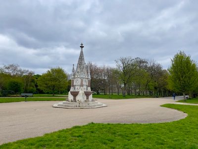 Regent's Park, Villas Bugambilias: parada en “Tacos de asada o al vapor!” (4)