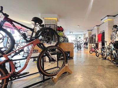 People for Bikes, Roma Norte, Mexico City: stop on “Bike stores with cafes near Condesa” (2)
