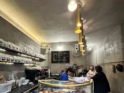 Qūentin Café, Hipódromo, CDMX: parada en “Lugares con sandwiches muy buenos” (4)