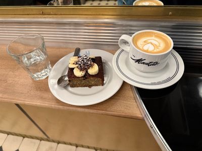 El Minutito, Juárez, Mexico City: stop on “Sunday” (2)