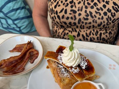 Ruba's Bakery & Bistro