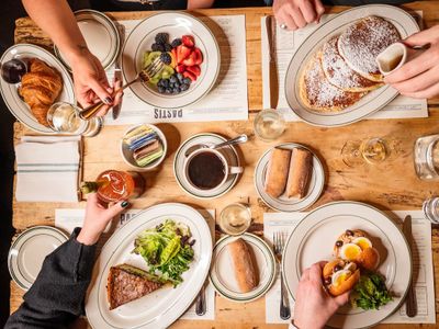 Pastis, New York: stop on “NY want to go coffee”