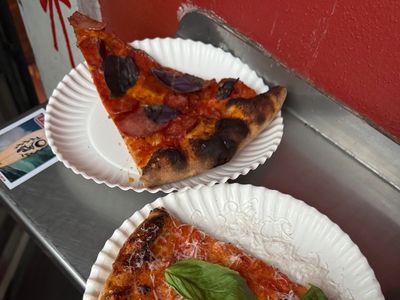 HANK’S Pizza Choza, Roma Norte, Mexico City: stop on “Sunday” (2)