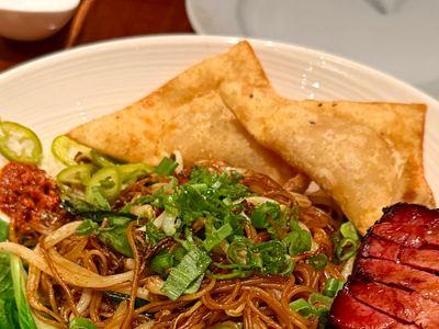 Makan, Centro, CDMX: parada en “Lugares para cenar en la Juárez” (4)
