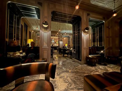 The Connaught Bar, 16 Carlos Pl, London: stop on “Una tarde tranquila al oeste de Londres” (3)