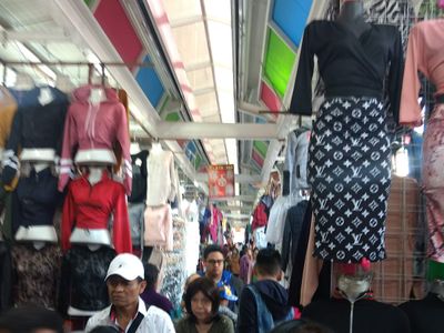 Lagunilla, Centro, Mexico City: stop on “Sunday” (3)