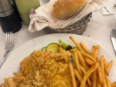 Paris 16, Juárez, CDMX: parada en “Lugares para comer Milanesa en CDMX” (6)