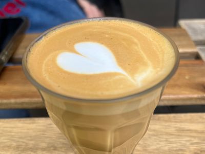 Qūentin Café